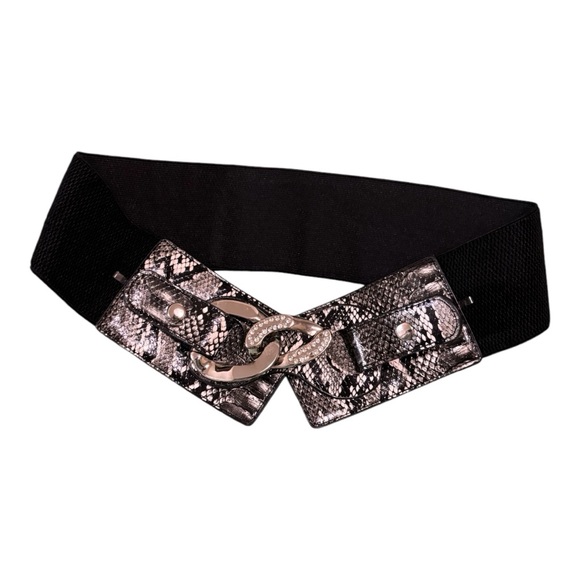 Women's 100% PU Black/White Boa Print Elastic 3" Belt with One Snap Closure - Picture 8 of 8